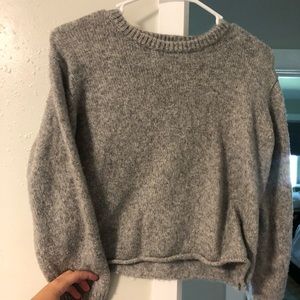Brandy Melville sweater